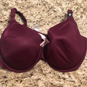 NWT Victoria’s Secret bra 36DD